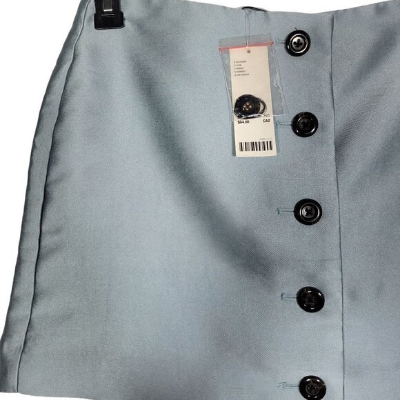 NWT Urban Outfitters Textured Blue Button Down Mini Skirt Size Medium - Picture 2 of 10